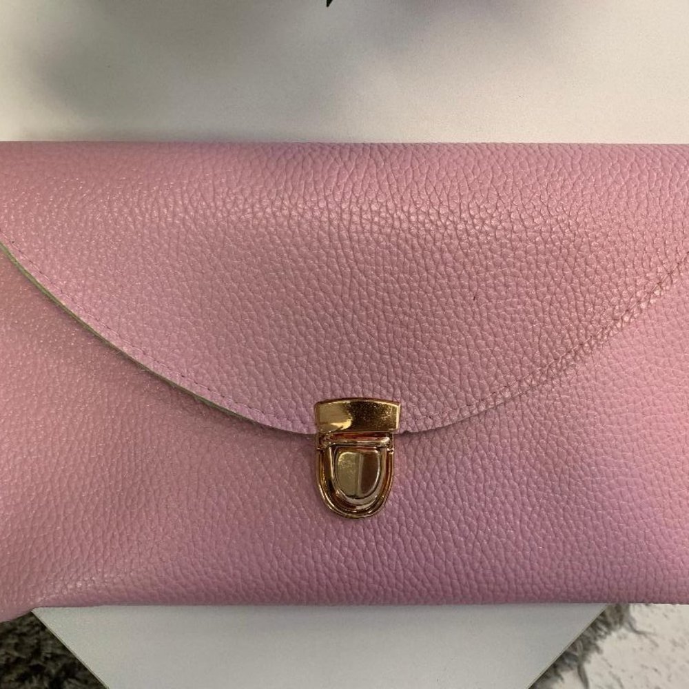 purses from Catwalk New York Boutique